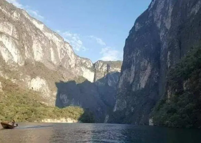 Capital O Los Angeles, Chiapa de Corzo